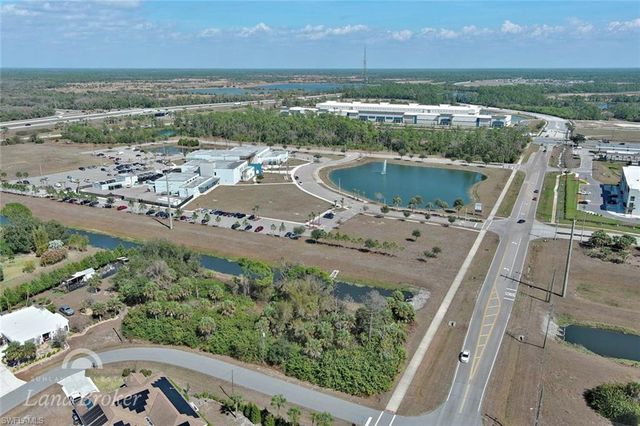 Maddock CIR, North Port, FL 34286