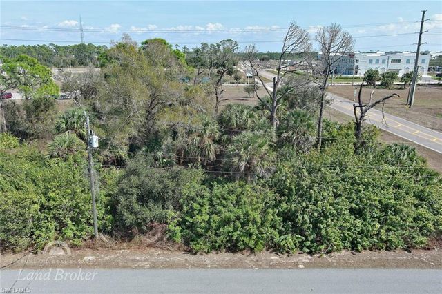 Maddock CIR, North Port, FL 34286