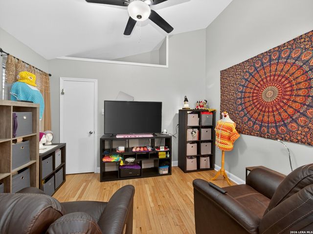 213 Bluebonnet Ridge, La Vernia, TX 78121