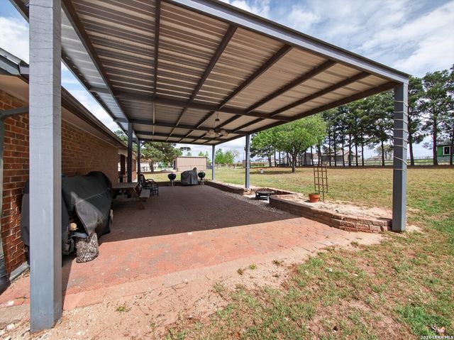 213 Bluebonnet Ridge, La Vernia, TX 78121