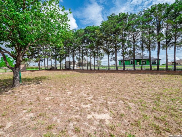 213 Bluebonnet Ridge, La Vernia, TX 78121