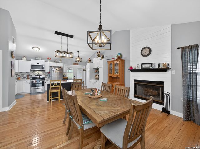 213 Bluebonnet Ridge, La Vernia, TX 78121