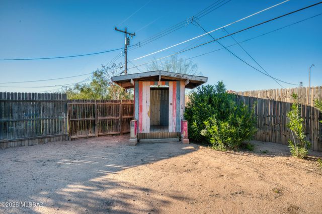4541 E 31st Street, Tucson, AZ 85711