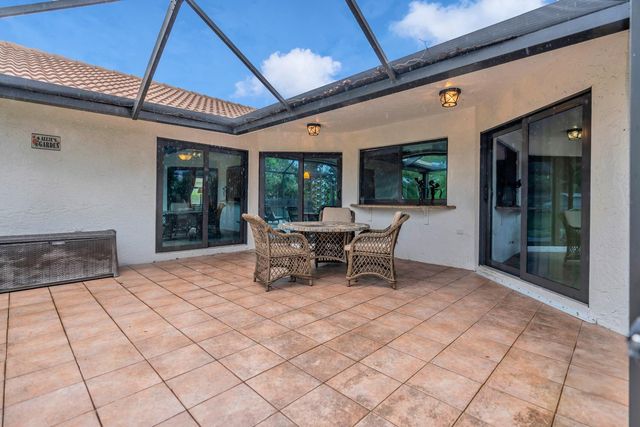 1462 NW 97th Ter, Coral Springs, FL 33071