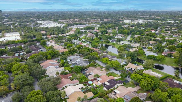 1462 NW 97th Ter, Coral Springs, FL 33071
