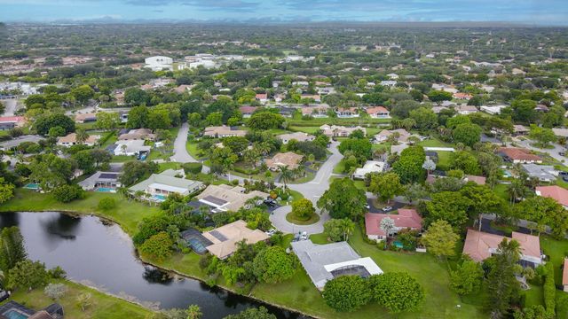 1462 NW 97th Ter, Coral Springs, FL 33071