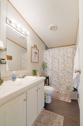 81 County Road 44880, Blossom, TX 75416