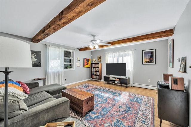 15 Beechwood Ave, Lakeville, MA 02347