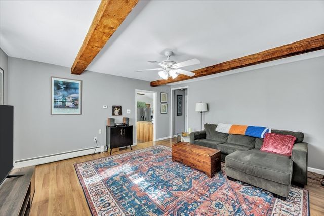 15 Beechwood Ave, Lakeville, MA 02347