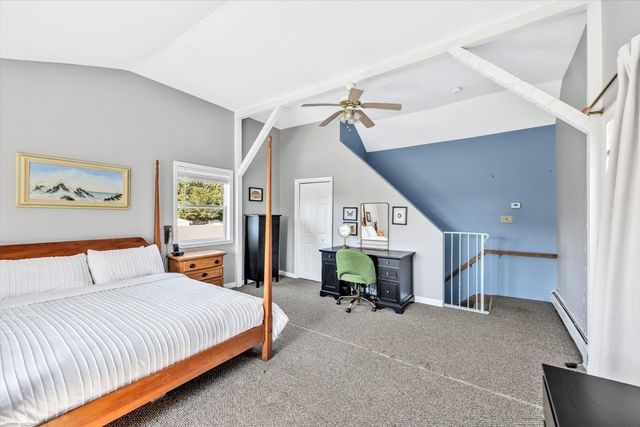 15 Beechwood Ave, Lakeville, MA 02347