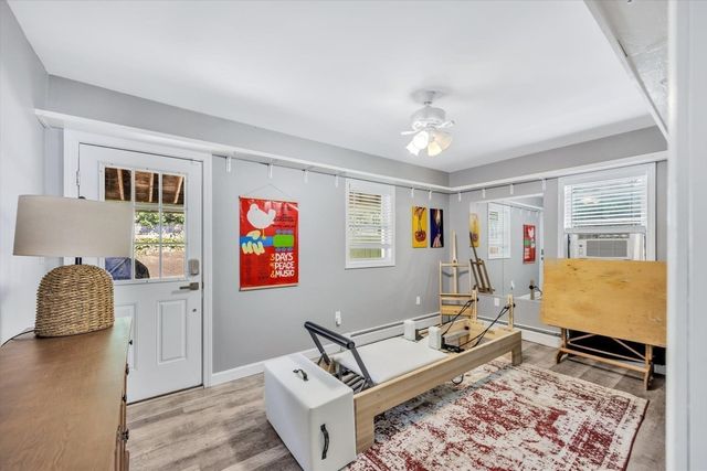 15 Beechwood Ave, Lakeville, MA 02347