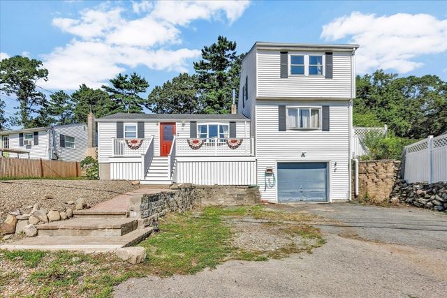 15 Beechwood Ave, Lakeville, MA 02347