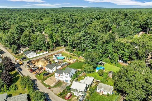 15 Beechwood Ave, Lakeville, MA 02347