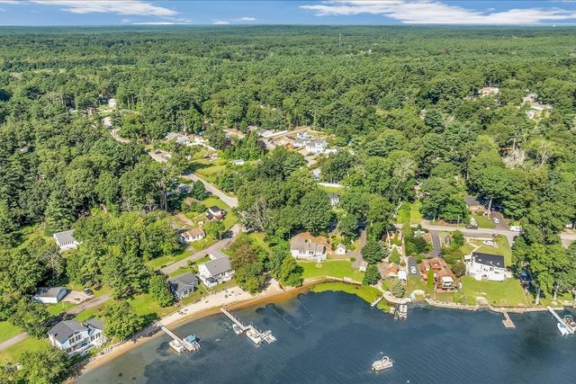 15 Beechwood Ave, Lakeville, MA 02347