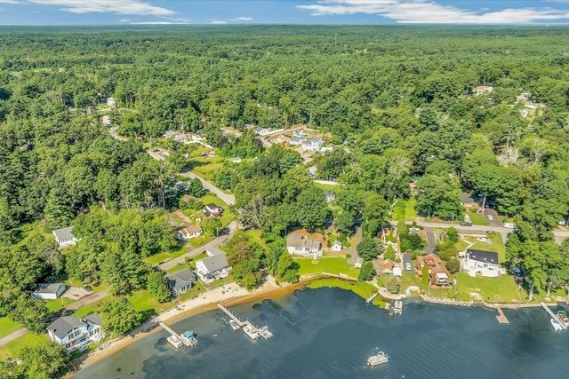 15 Beechwood Ave, Lakeville, MA 02347