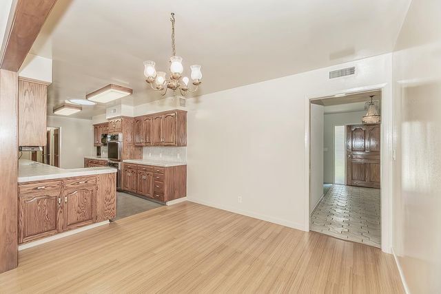 5903 E Butler Avenue, Fresno, CA 93727