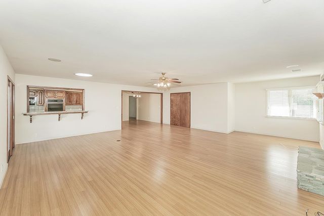 5903 E Butler Avenue, Fresno, CA 93727