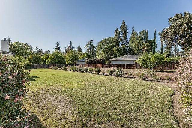 5903 E Butler Avenue, Fresno, CA 93727