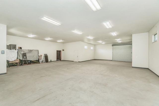 5903 E Butler Avenue, Fresno, CA 93727