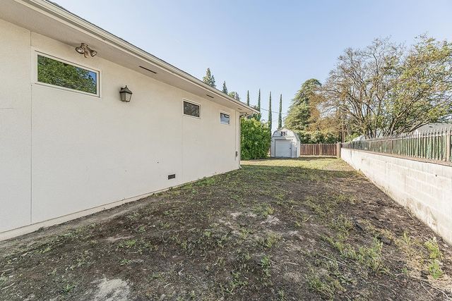 5903 E Butler Avenue, Fresno, CA 93727