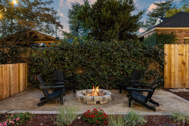 823 W Lodi Ave, Lodi, CA 95240