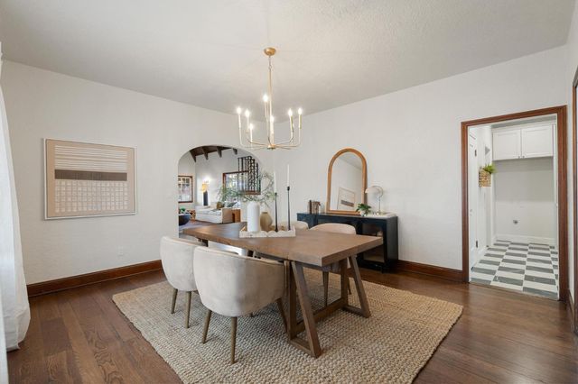 823 W Lodi Ave, Lodi, CA 95240