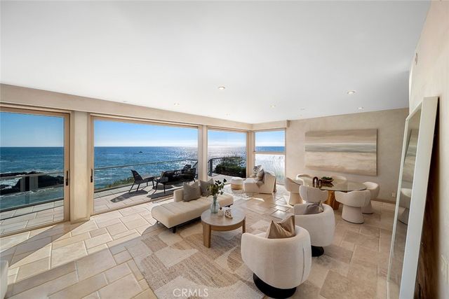 1907 Ocean Way, Laguna Beach, CA 92651