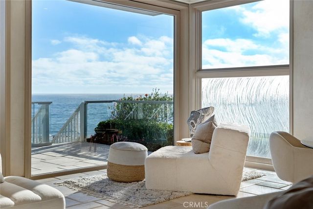 1907 Ocean Way, Laguna Beach, CA 92651