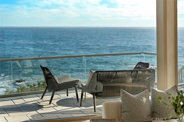 1907 Ocean Way, Laguna Beach, CA 92651