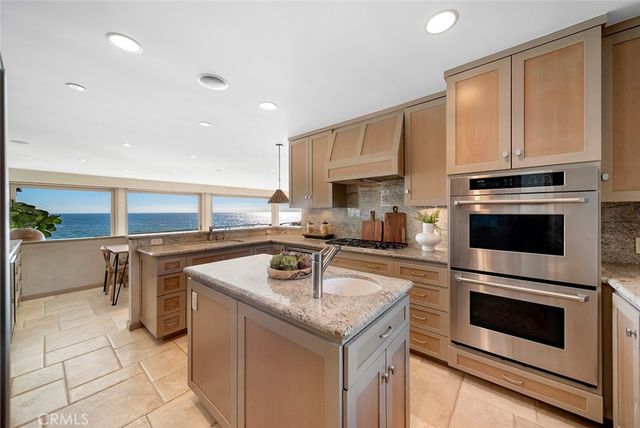 1907 Ocean Way, Laguna Beach, CA 92651