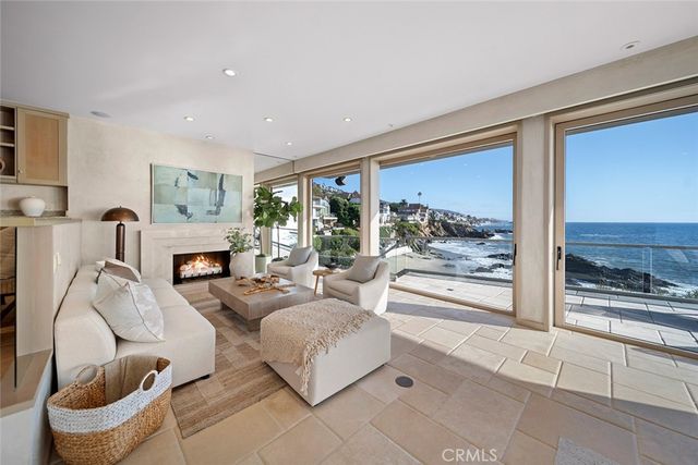 1907 Ocean Way, Laguna Beach, CA 92651