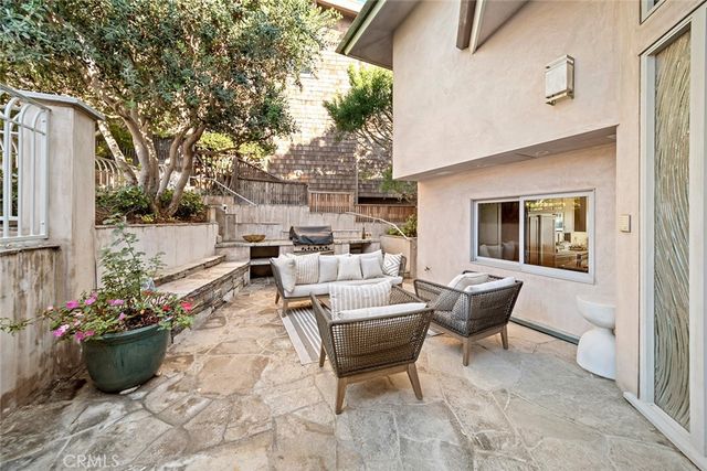 1907 Ocean Way, Laguna Beach, CA 92651