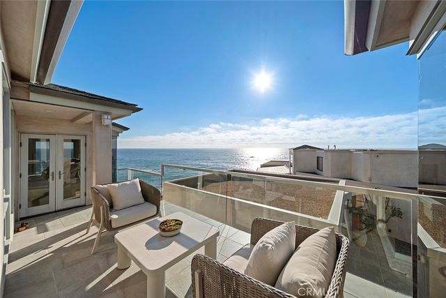 1907 Ocean Way, Laguna Beach, CA 92651