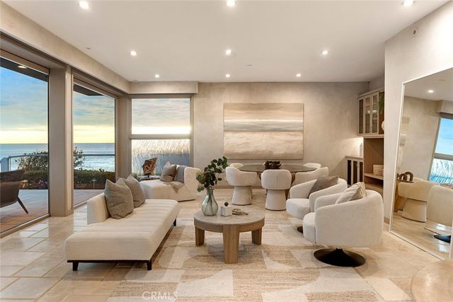 1907 Ocean Way, Laguna Beach, CA 92651