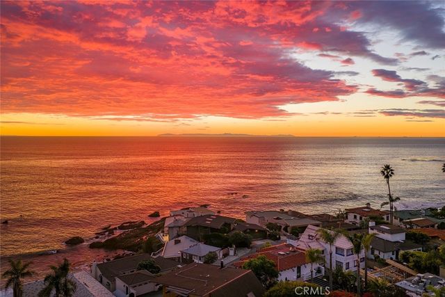 1907 Ocean Way, Laguna Beach, CA 92651