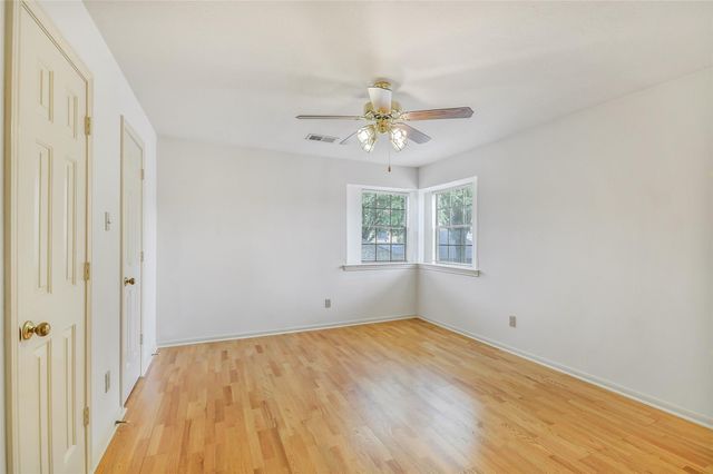 5623 Spring Lodge Drive, Kingwood, TX 77345