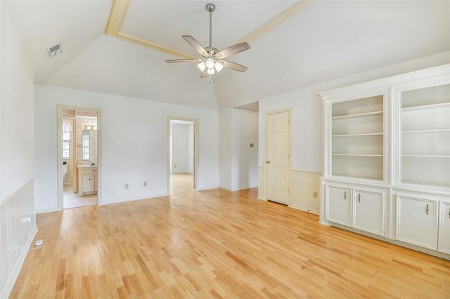 5623 Spring Lodge Drive, Kingwood, TX 77345