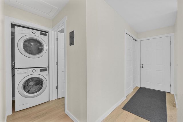 641 Riverine Drive, Traverse City, MI 49684