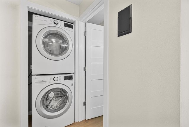 641 Riverine Drive, Traverse City, MI 49684