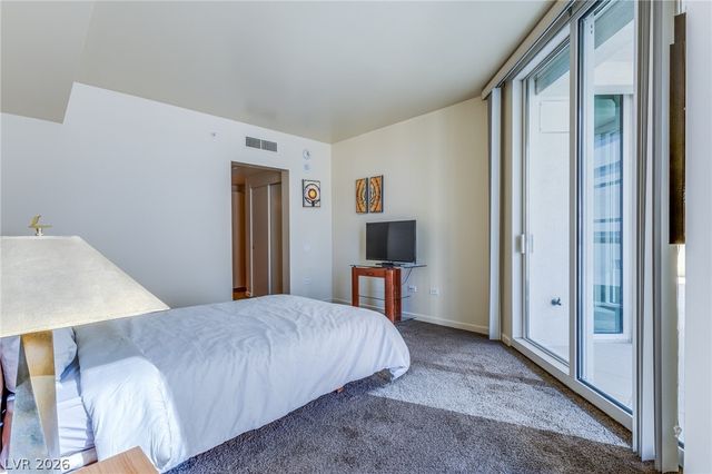 2877 Paradise Road 1406, Las Vegas, NV 89109
