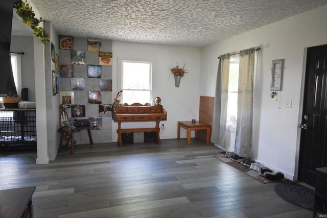817 Grace Avenue, Elkhart, IN 46516
