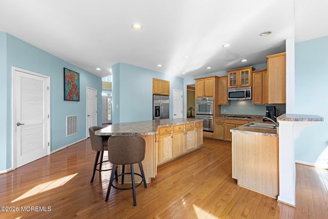 66 Vicari Way, Little Egg Harbor, NJ 08087