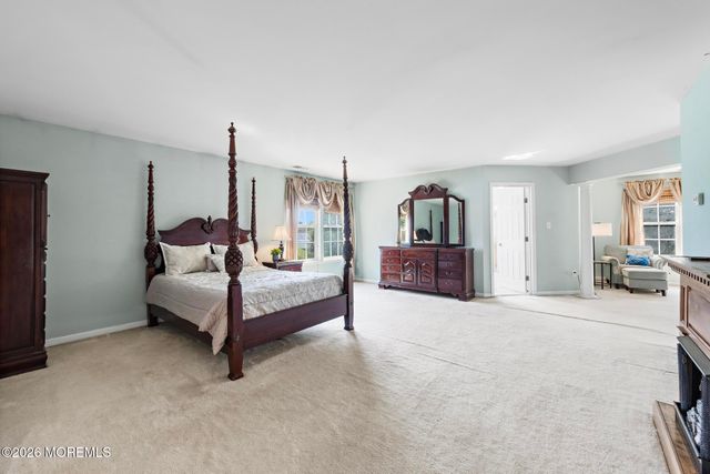 66 Vicari Way, Little Egg Harbor, NJ 08087