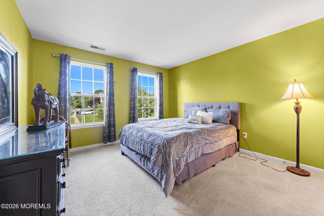 66 Vicari Way, Little Egg Harbor, NJ 08087