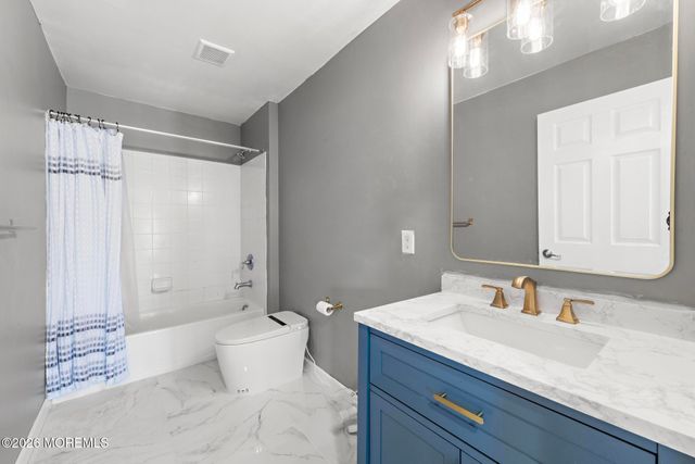 66 Vicari Way, Little Egg Harbor, NJ 08087