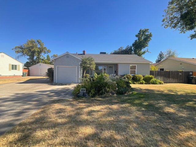 3450 Sierra View Ln, Sacramento, CA 95821