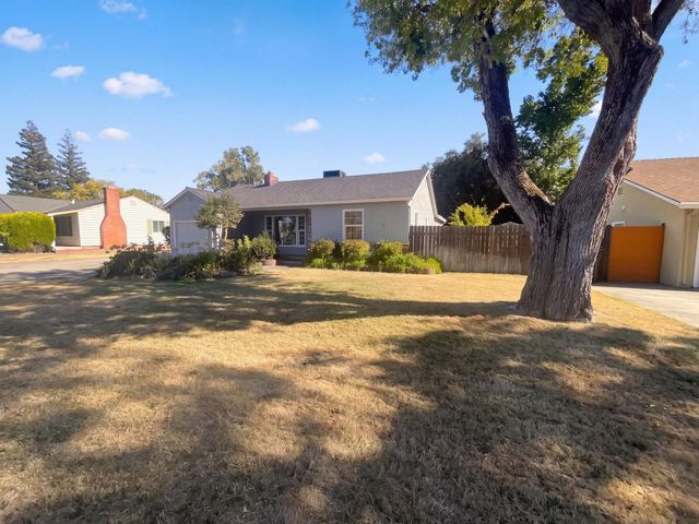 3450 Sierra View Ln, Sacramento, CA 95821