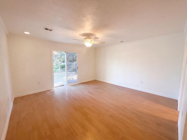 3450 Sierra View Ln, Sacramento, CA 95821