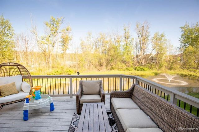 27123 Victoria Road, Novi, MI 48374