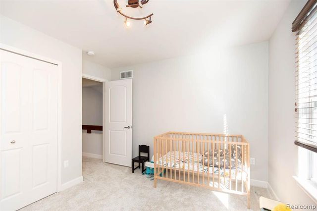 27123 Victoria Road, Novi, MI 48374